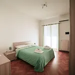Feel 3* Salerno