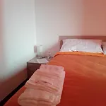 Feel Bed & Breakfast 3*