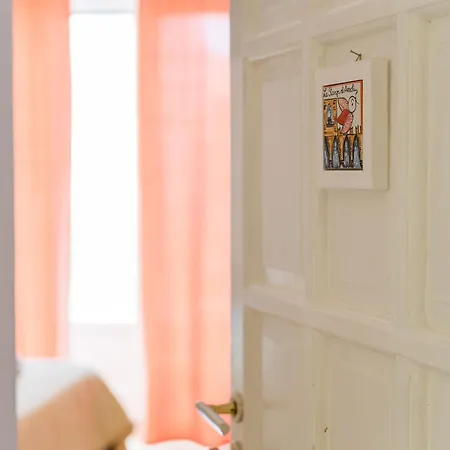 فندق مبيت وإفطار Feel ساليرنو