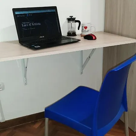 Feel فندق مبيت وإفطار ساليرنو