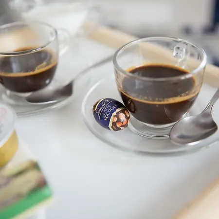 ベッド・アンド・ブレックファスト Feel 3*