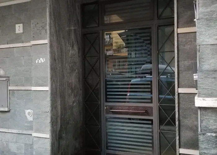 Feel 住宿加早餐酒店 萨莱诺